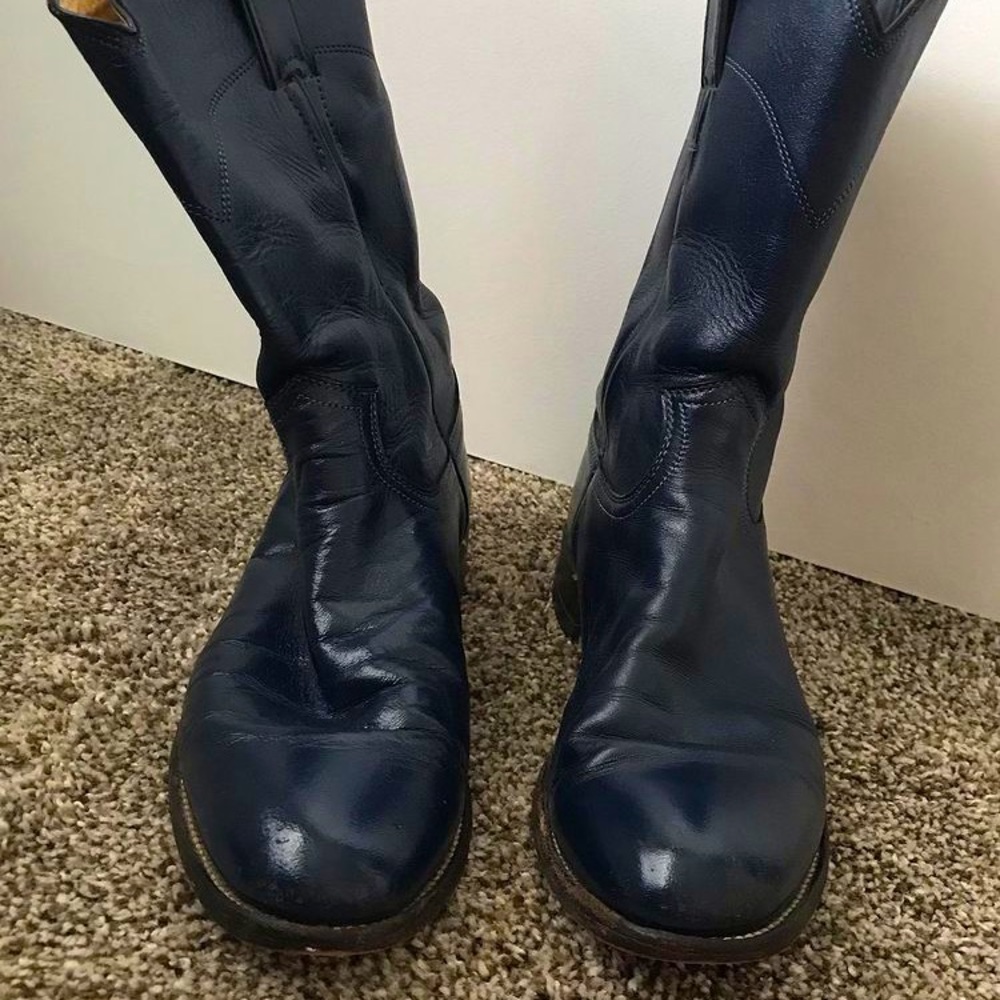 Vintage Women’s Navy Blue Justin Ropers.